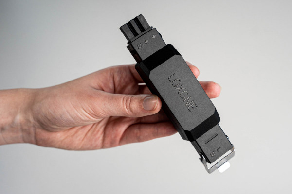 Loxone Shading Actuator Air – Bild 9