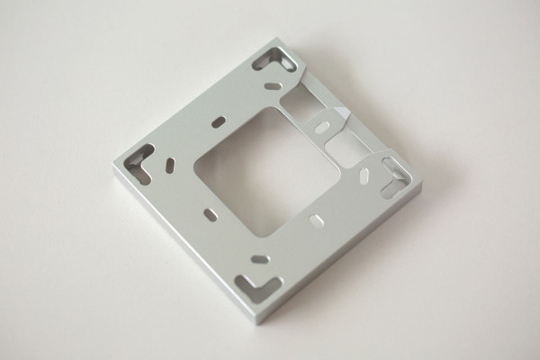 Loxone Montagerahmen 1-fach Silber – Bild 4