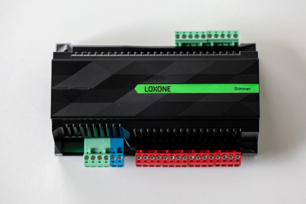 Loxone Dimmer Extension – Bild 3